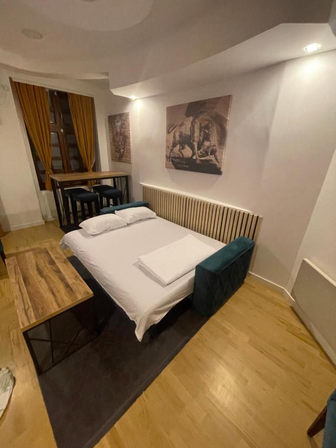 Sofie Apartment Belgrade Luaran gambar